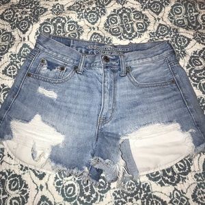 American Eagle Hi Rise Festival Shorts